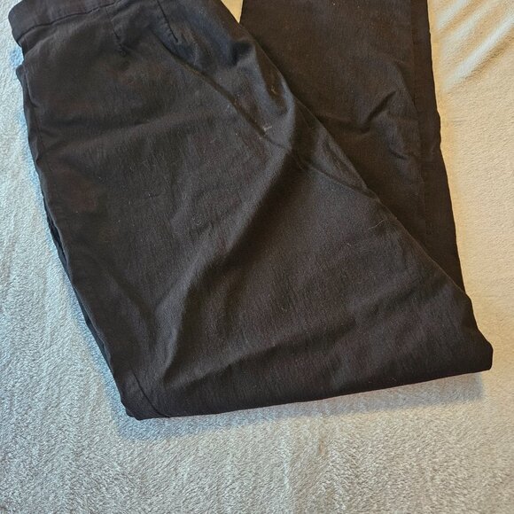 Worthington Black Trousers with Pockets. Slimmed at Ankles. 2X - Picture 3 of 4
